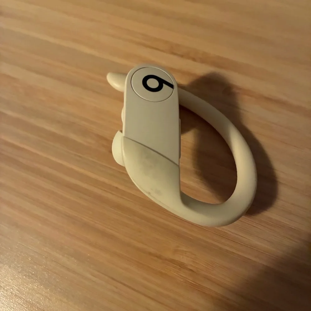 Beats by Dr. Dre Powerbeats Pro Wireless Earphones - Ivory/White - Picture 8 of 10